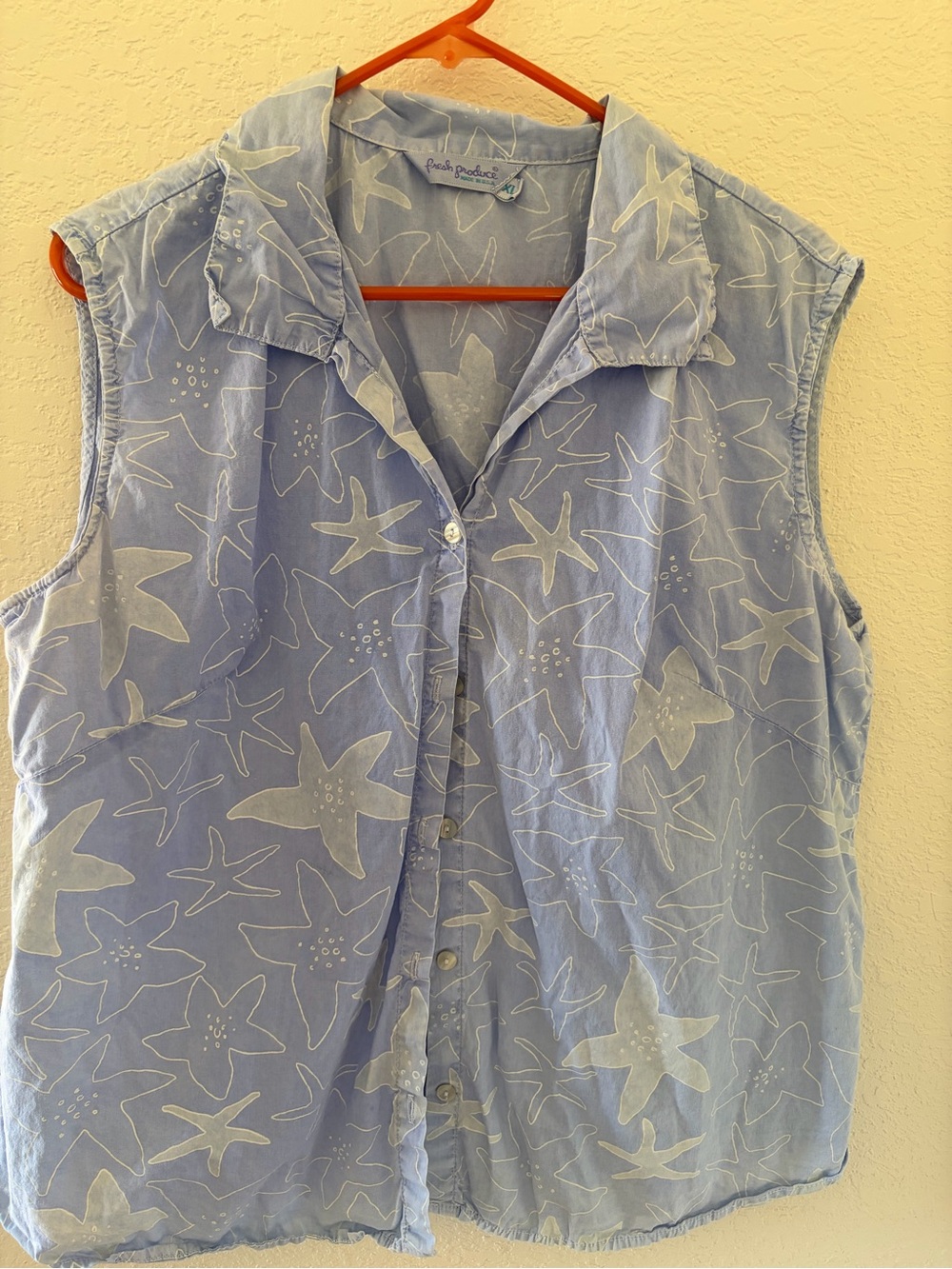 Fresh Produce Light Blue Starfish Print Sleeveless Button-Front Top made in USA
